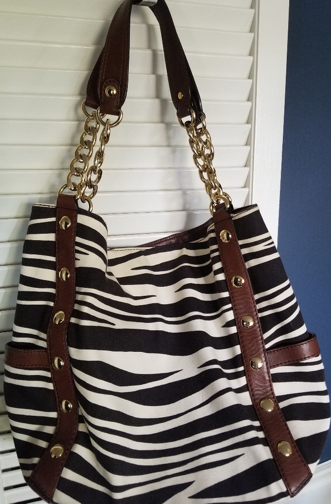 Micahel Kors handbag